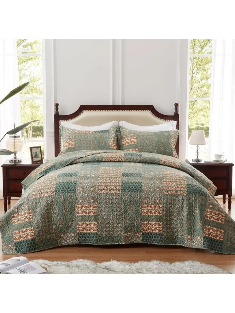 Floral Paisley Olive Green Quilt Set - Full/Queen Bedding with 2 Pillow Shams